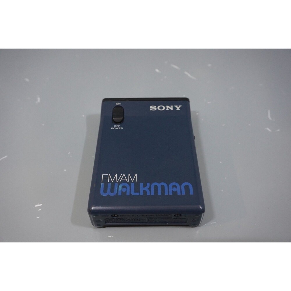 Sony FM/AM Radio Walkman SRF-33W Dark Blue Tested & Working